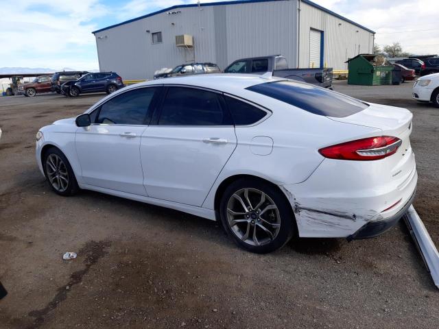 3FA6P0CD3KR118833 - 2019 FORD FUSION SEL WHITE photo 2