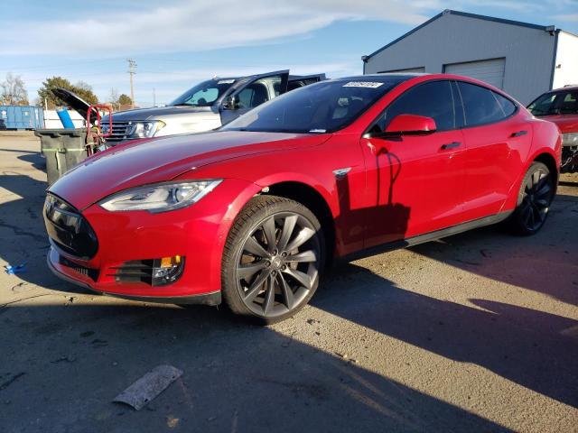 5YJSA1E27FF109541 - 2015 TESLA MODEL S RED photo 1
