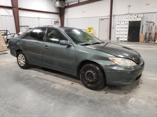 4T1BE32K85U021202 - 2005 TOYOTA CAMRY LE GREEN photo 4
