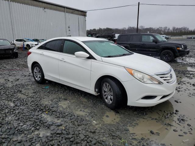 5NPEB4AC1CH449646 - 2012 HYUNDAI SONATA GLS WHITE photo 4