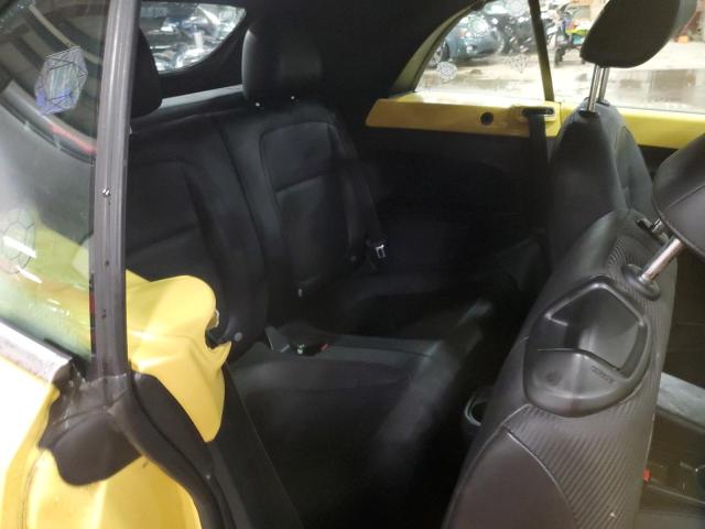 3VW507AT3EM820355 - 2014 VOLKSWAGEN BEETLE YELLOW photo 10