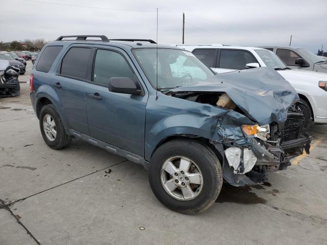 1FMCU0D70CKC65210 - 2012 FORD ESCAPE XLT BLUE photo 4