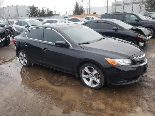 19VDE1F76DE404391 - 2013 ACURA ILX 20 TEC BLACK photo 4