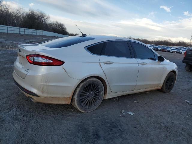 3FA6P0HD0GR249766 - 2016 FORD FUSION SE WHITE photo 3