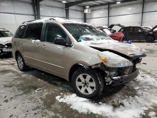 5TDZA23C54S040874 - 2004 TOYOTA SIENNA CE TAN photo 4