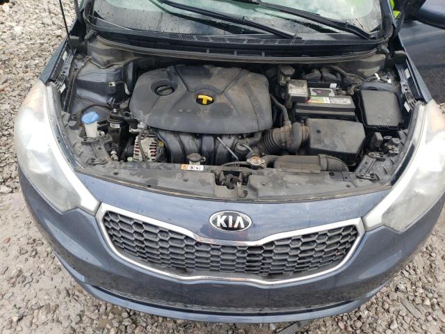 KNAFK4A69G5458371 - 2016 KIA FORTE LX GRAY photo 11