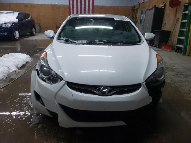 5NPDH4AE8DH222063 - 2013 HYUNDAI ELANTRA GLS WHITE photo 5