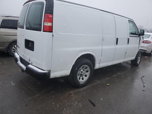 1GCSGAF46D1115819 - 2013 CHEVROLET EXPRESS G1 WHITE photo 3