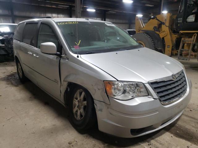 2A8HR54P58R836913 - 2008 CHRYSLER TOWN & COU TOURING ვერცხლისფერი ფოტო 1