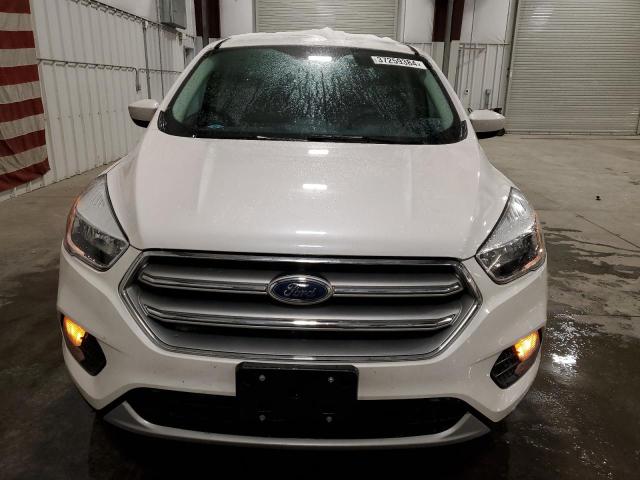 1FMCU0G91HUE29542 - 2017 FORD ESCAPE SE WHITE photo 5