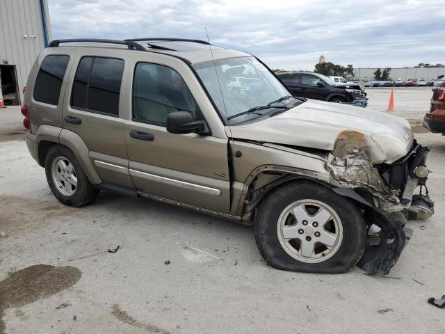 1J4GK48K06W221054 - 2006 JEEP LIBERTY SPORT GOLD photo 4