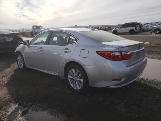 JTHBW1GG5E2060835 - 2014 LEXUS ES 300H SILVER photo 2