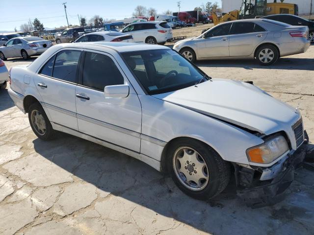 WDBHA23G4WA625698 - 1998 MERCEDES-BENZ C 230 WHITE photo 4