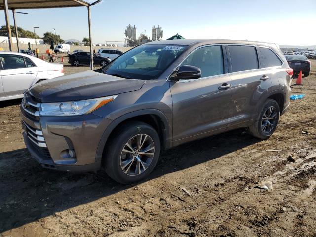 2017 TOYOTA HIGHLANDER LE, 