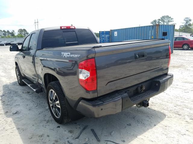 5TFRY5F19JX235826 - 2018 TOYOTA TUNDRA DOUBLE CAB SR/SR5  photo 3