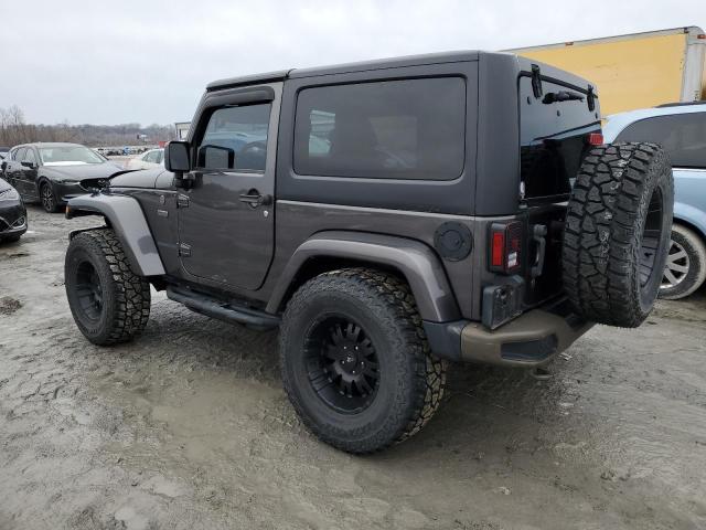 1C4AJWBG9GL220566 - 2016 JEEP WRANGLER SAHARA GRAY photo 2