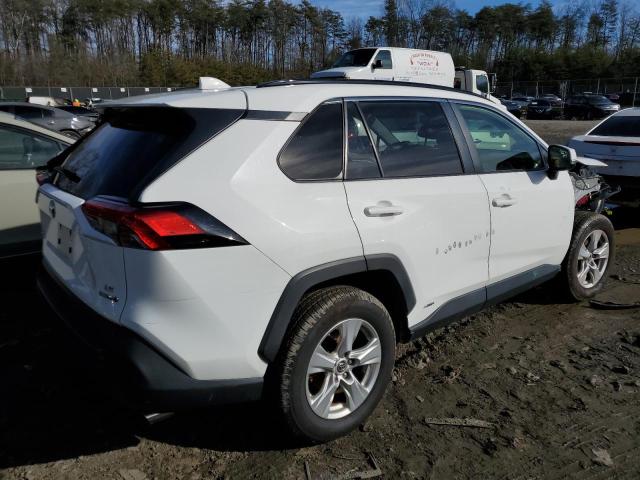 JTMMWRFV0KJ020933 - 2019 TOYOTA RAV4 LE WHITE photo 3