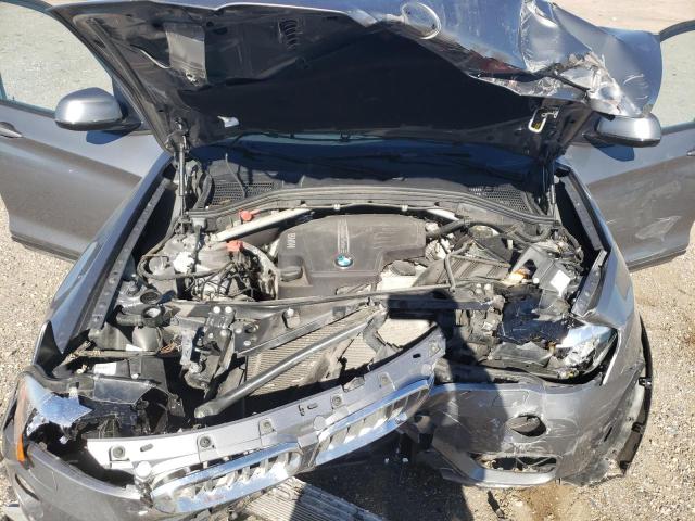 5UXWZ7C32H0X41744 - 2017 BMW X3 SDRIVE28I 灰色 照片 12