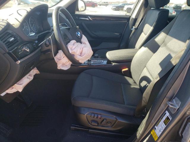 5UXWZ7C32H0X41744 - 2017 BMW X3 SDRIVE28I 灰色 照片 7