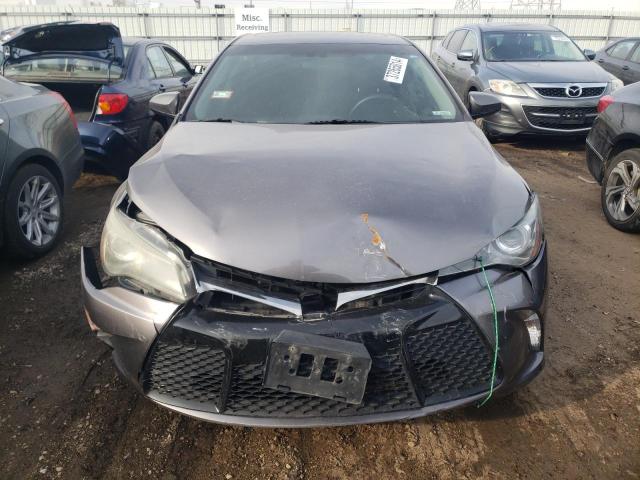 4T1BF1FKXHU376100 - 2017 TOYOTA CAMRY LE GRAY photo 5