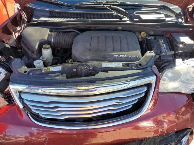 2C4RC1BG3DR778190 - 2013 CHRYSLER TOWN & COU TOURING RED photo 12