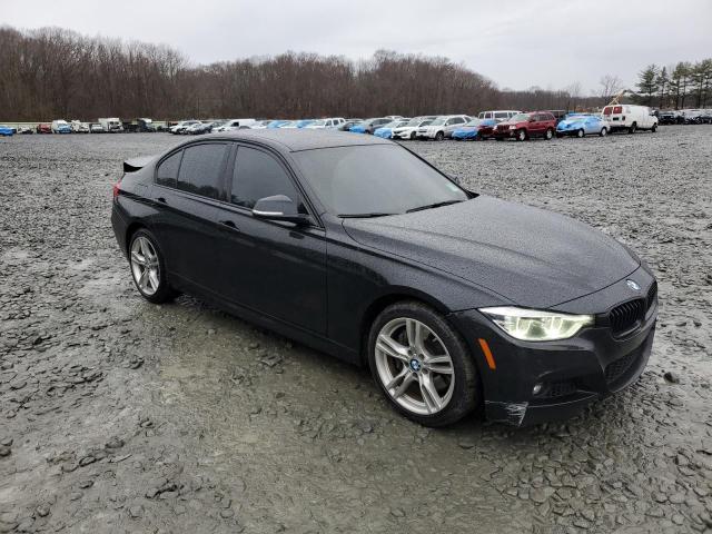 WBA8B7C59JA585439 - 2018 BMW 340 XI BLACK photo 4