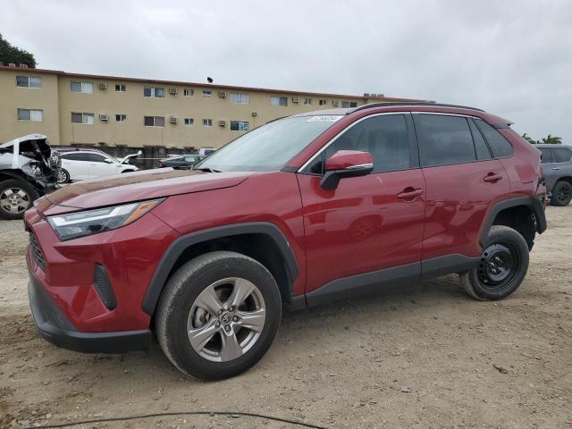 2T3W1RFV4NW229721 - 2022 TOYOTA RAV4 XLE RED photo 1