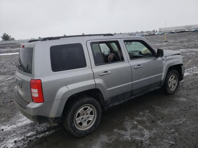 1C4NJRBBXFD269386 - 2015 JEEP PATRIOT SPORT SILVER photo 3