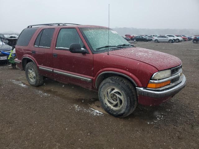 1GNDT13W7WK146835 - 1998 CHEVROLET BLAZER RED photo 4