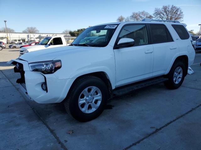 2015 TOYOTA 4RUNNER SR5, 