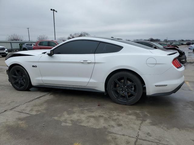 1FA6P8CF9J5104145 - 2018 FORD MUSTANG GT WHITE photo 2