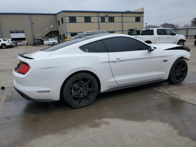 1FA6P8CF9J5104145 - 2018 FORD MUSTANG GT WHITE photo 3