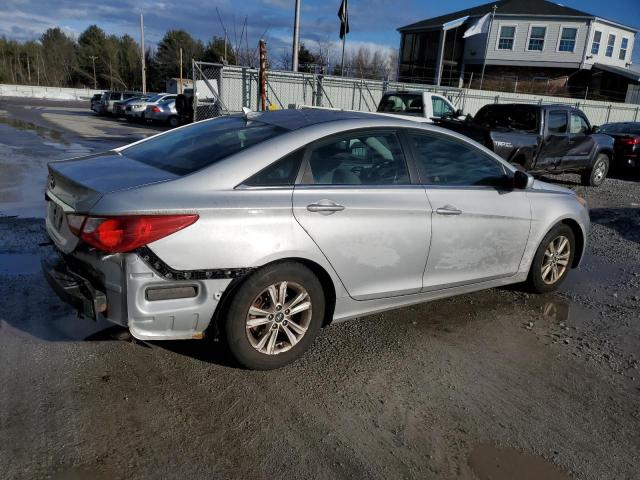 5NPEB4AC9BH077696 - 2011 HYUNDAI SONATA GLS SILVER photo 3