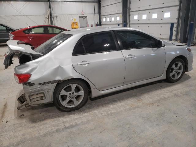 5YFBU4EE3DP077658 - 2013 TOYOTA COROLLA BASE SILVER photo 3