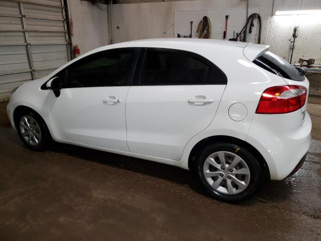 KNADM5A30F6515014 - 2015 KIA RIO LX WHITE photo 2