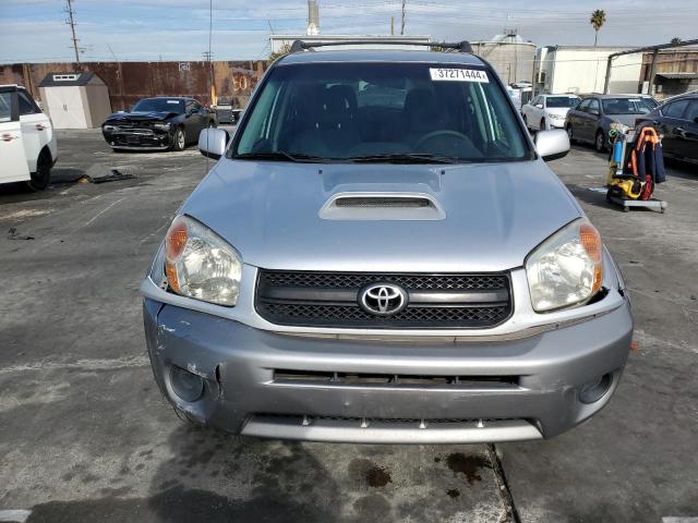 JTEGD20V640012696 - 2004 TOYOTA RAV4 SILVER photo 5