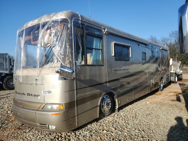 4VZBN24962C041599 - 2002 SPARTAN MOTORS MOTORHOME 4VZ GOLD photo 2