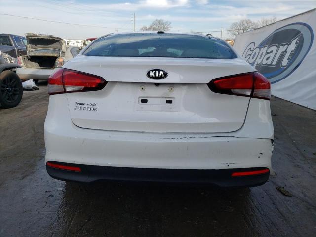 3KPFL4A71HE010205 - 2017 KIA FORTE LX WHITE photo 6