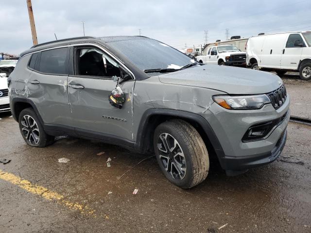 3C4NJDCN8RT582771 - 2024 JEEP COMPASS LIMITED GRAY photo 4