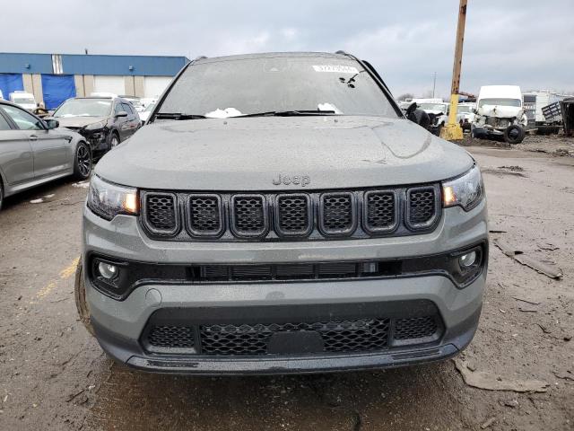 3C4NJDCN8RT582771 - 2024 JEEP COMPASS LIMITED GRAY photo 5