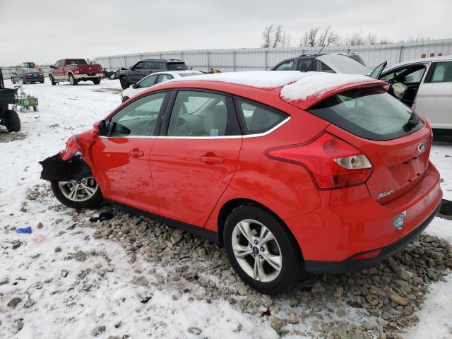 1FAHP3M2XCL478737 - 2012 FORD FOCUS SEL RED photo 2