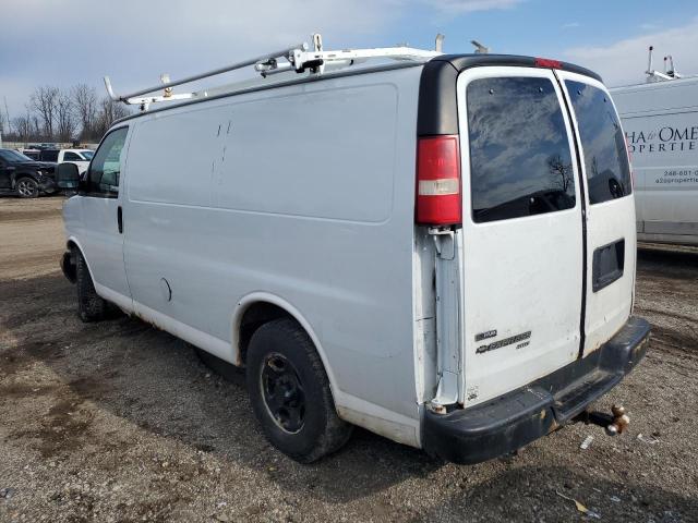 1GCFH154881230668 - 2008 CHEVROLET EXPRESS G1 WHITE photo 2