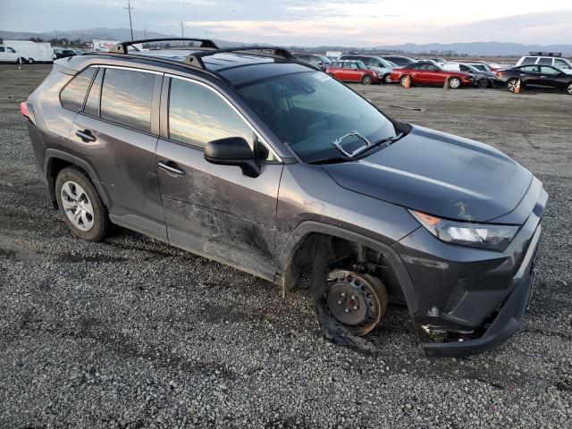 2T3F1RFV5KW038076 - 2019 TOYOTA RAV4 LE CHARCOAL photo 4