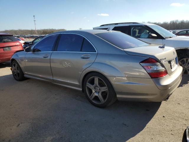 WDDNG71X47A026116 - 2007 MERCEDES-BENZ S 550 SILVER photo 2