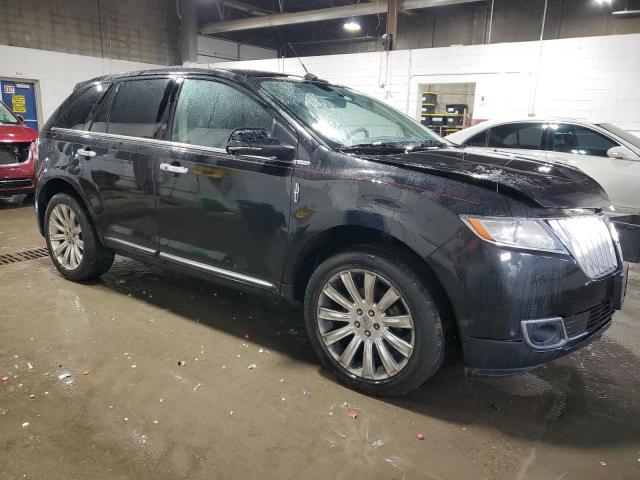 2LMDJ8JK2DBL23953 - 2013 LINCOLN MKX BLACK photo 4