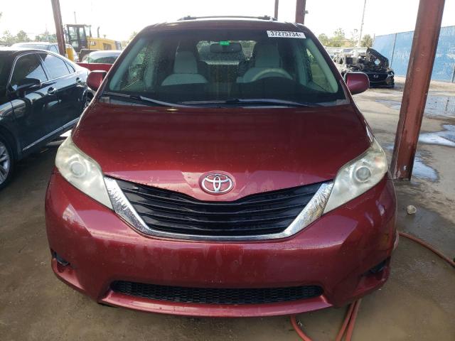 5TDKK3DCXBS023651 - 2011 TOYOTA SIENNA LE RED photo 5