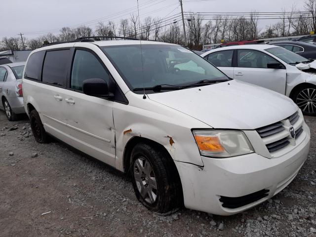 2D4RN4DE0AR129677 - 2010 DODGE GRAND CARA SE WHITE photo 4