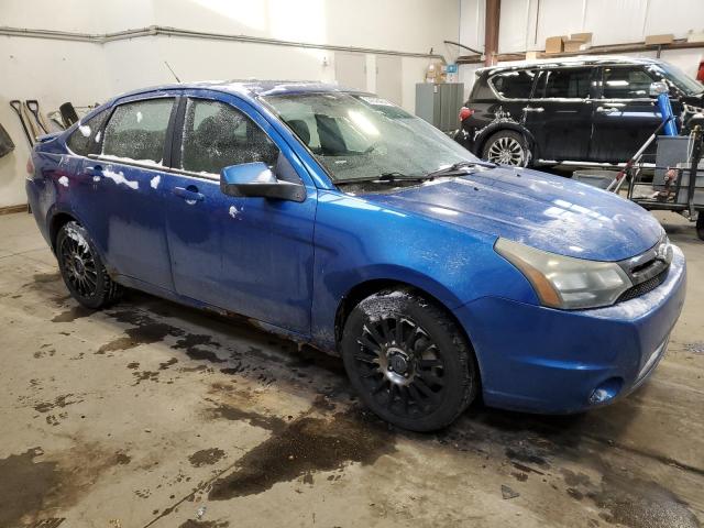 1FAHP3GN3AW152215 - 2010 FORD FOCUS SES BLUE photo 4