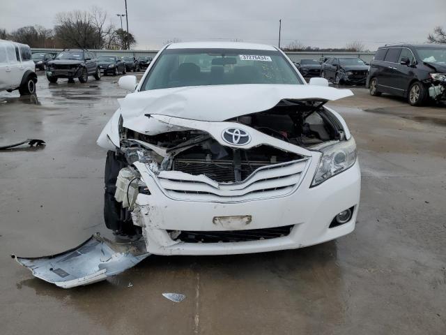 4T1BF3EK7BU760453 - 2011 TOYOTA CAMRY BASE WHITE photo 5