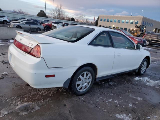 1HGCG32202A017467 - 2002 HONDA ACCORD SE WHITE photo 3